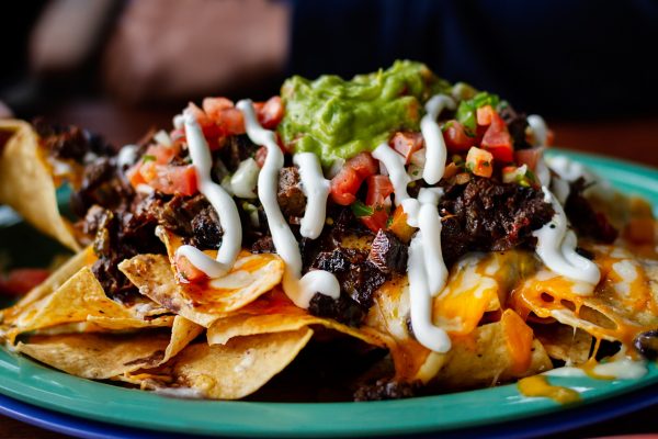 food-restaurant-celebration-dinner-chips-delicious-tasty-ready-to-eat-mexican-nachos-cinco-de-mayo_t20_YwVWRW
